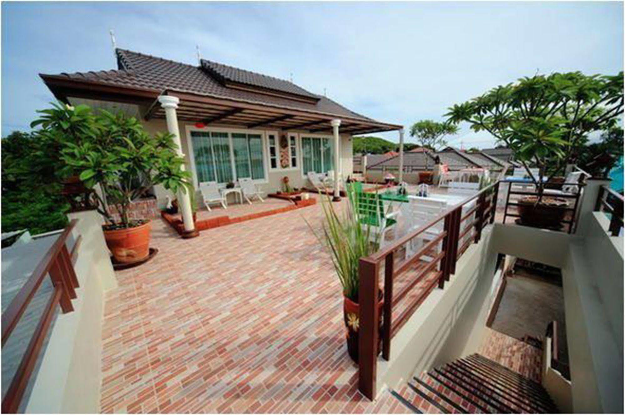 Bee Orchid Pool Villa Pattaya Exterior foto