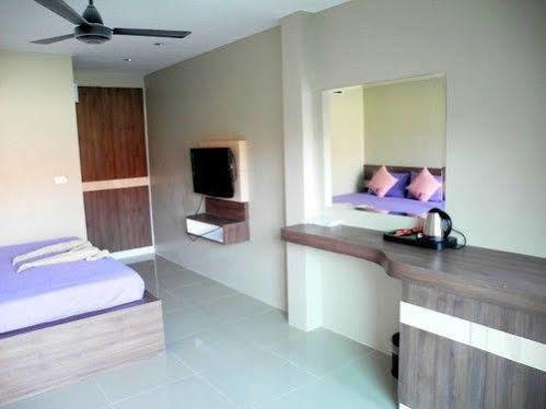 Bee Orchid Pool Villa Pattaya Exterior foto